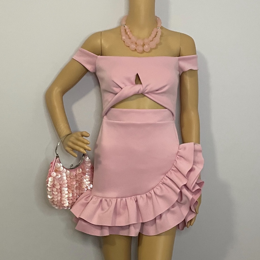 Baby pink off shoulder cutout twist fit flare mini dress w big ruffles and tulle - Picture 3 of 11